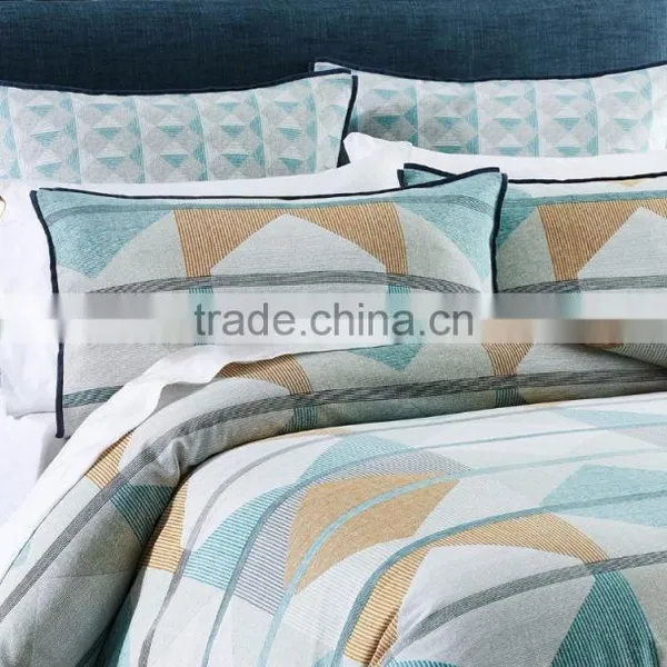 Defining Touch of Modern Refinement Quilt Cover photo-2