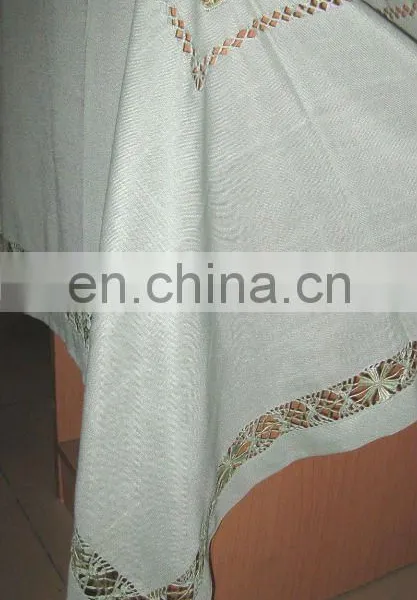 polyester table cloth with hemstitch