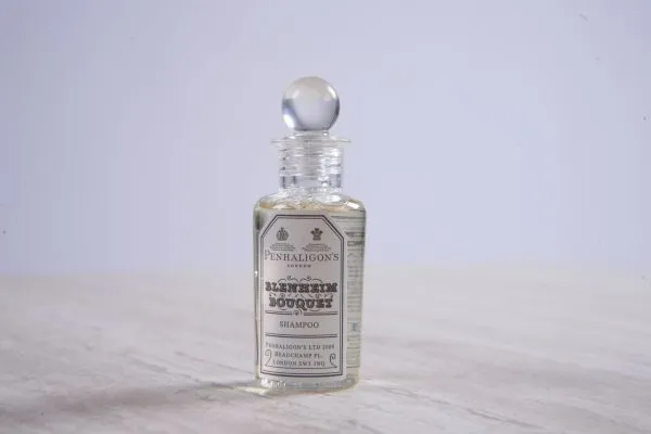ELIYA Wholesale Superior Quality Hotel Amenities Set/ Hotel Room Amenities List/bath and Body Works Hotel Amenities