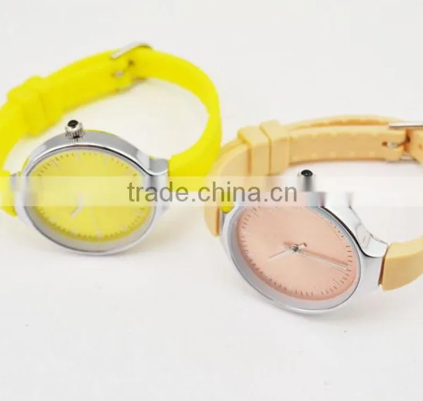 Fashion Slim Strap Ladies Silicone Watch for Small Wrists photo-2