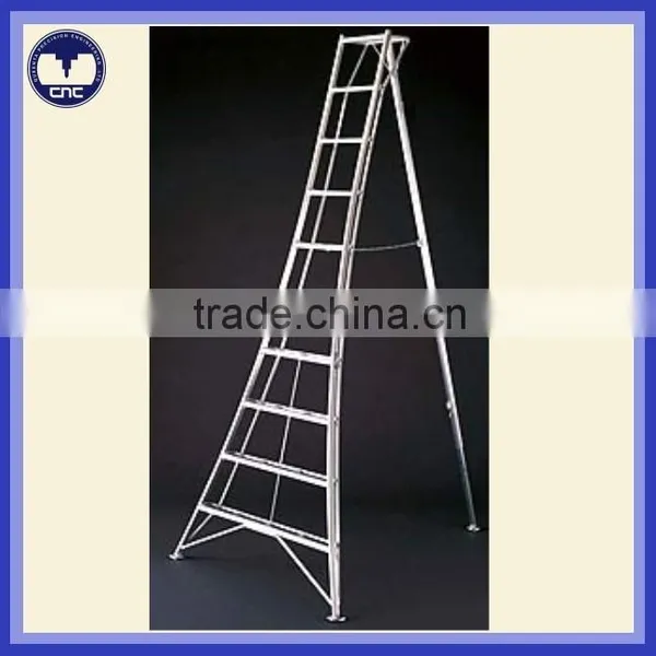 Aluminum Tripod Ladder for Fruit Picking photo-3
