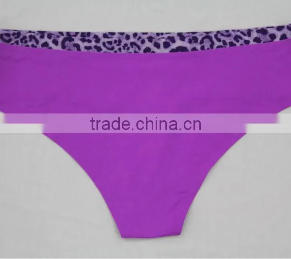 2014 Latest Design Seamless Bonded Thong Underwear Woman photo-2