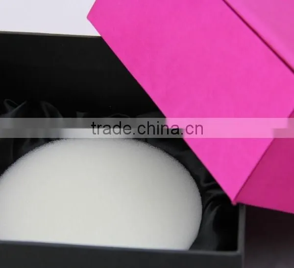 Luxury Custom Made Pink Jewelry Packing Box With Satin Pad photo-3