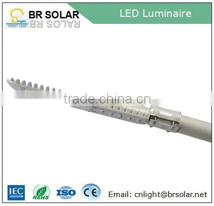 Lower Power Consumption Bridgelux 12v Solar 30w Led Street Light photo-3