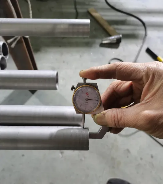 Super Duplex 2507 Pipe and ASTM A790 S32750 Seamless Stainless Steel Pipe for Oil and Gas Industry photo-2
