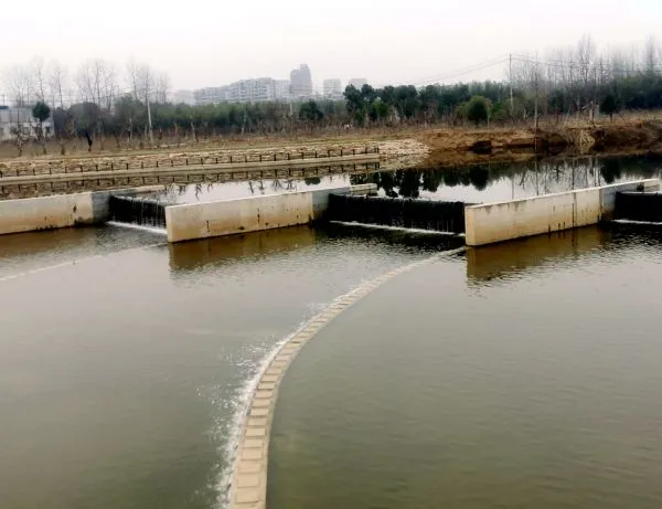 Pneumatic Shield Dam photo-5