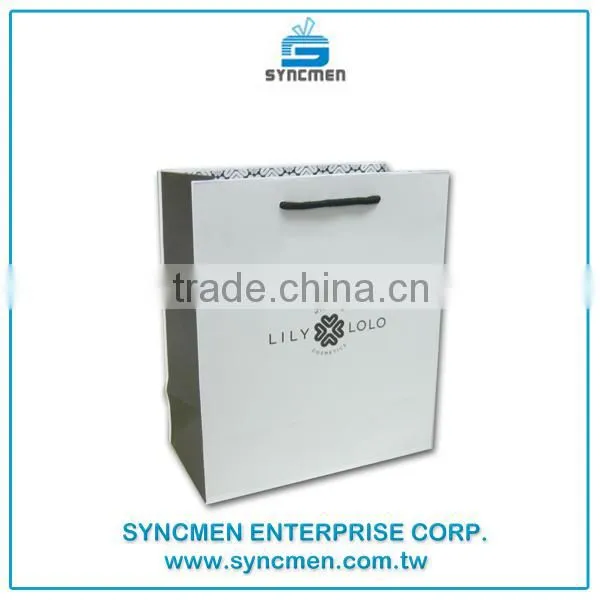 2016 High Quality Taiwan Factory With Pope Handle Custom Printed Paper Bags photo-2