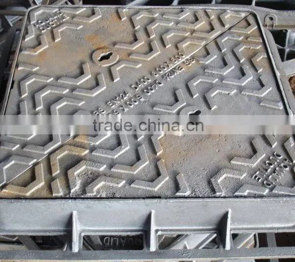 Double Triangular Manhole Cover CO 600x600
