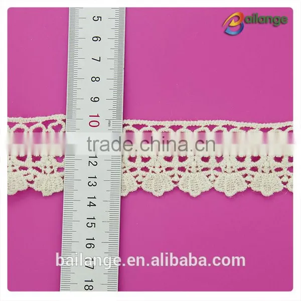 2016 Embroidery Tulle Cutwork Lace Trim for Brail Saree photo-2