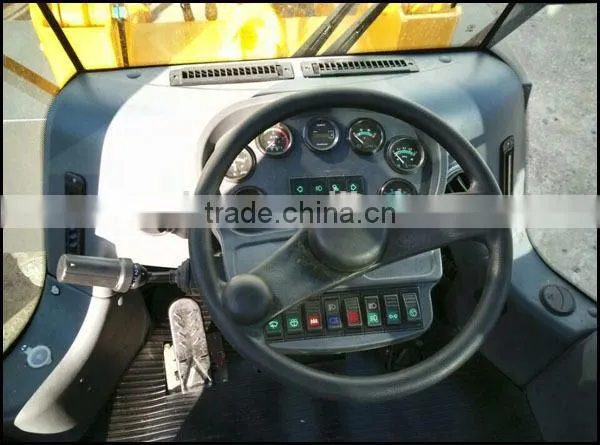 XCMG LW400KN Wheel Loader With 2.1m3 Bucket 12ton Weight and AC photo-2