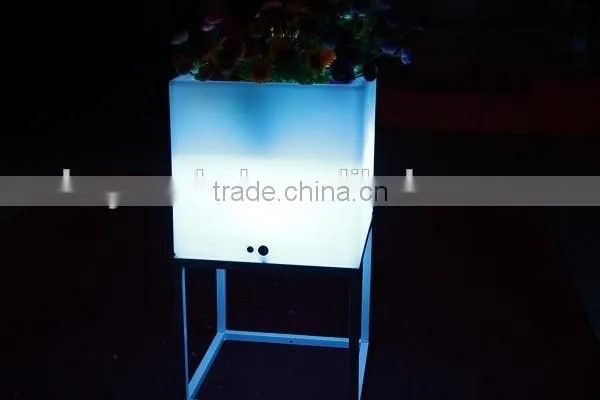 Plastic PE Rectangle Night Club Bar Glowing Led Cube Shaped Ice Bucket photo-6