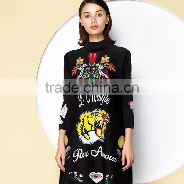 Factory Direct Women Colorful Printing Polyester Fabric Dresses photo-5