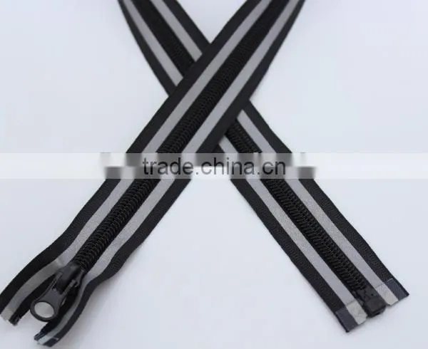 Cheap EN471glow in the Dark Waterproof Reflective Nylon Zipper for Sweater photo-4