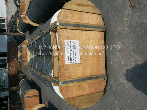 Graphite Electrodes and Nipples UHP Dia 700mm x 2700mm photo-4