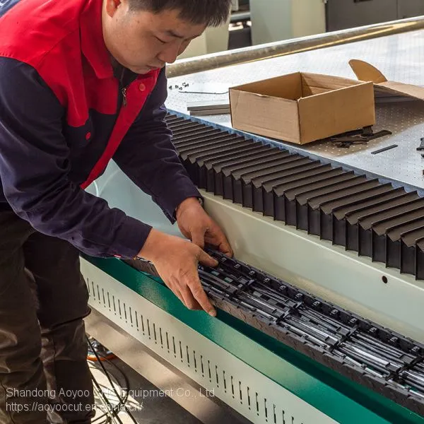 CNC Knife Corrugated Packaging Cutting Machine photo-3