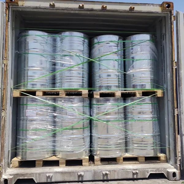 Sinopec Liquid Epoxy Resin Cyd-128 Apply for Electrical and Electronic Fields photo-2