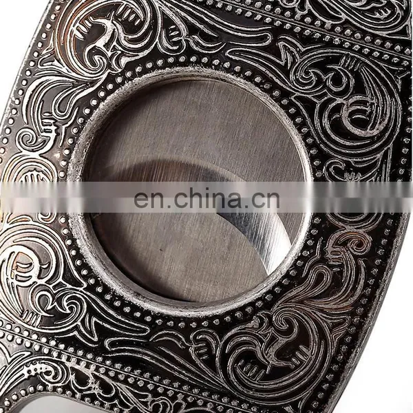 Luxury Portable Gold Classic Carving Pattern Metal Cigar Cutter photo-4
