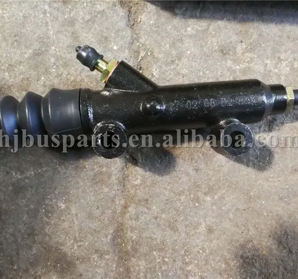 Universal Bus Spare Parts 16042210700 Bus Clutch Master Cylinder photo-2