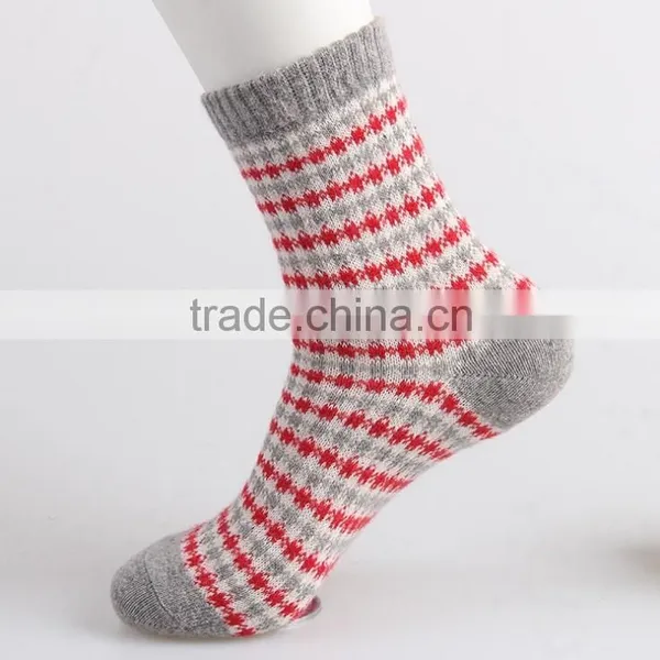 Women's Thicken Socks 5 Pairs/lot New Winter Thermal Cashmere Socks Women Warm Rabbit Wool Socks photo-6