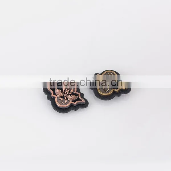Custom Patch Winter Beanies Hat Jeans Leather Patch With Metal photo-3