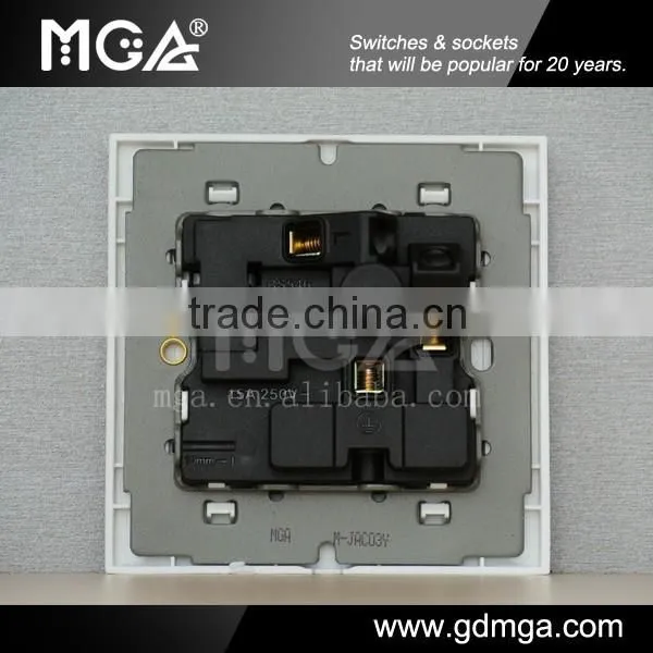 Switched Socket Outlet / Wall Socket 220V / Electrical Socket South Africa photo-2