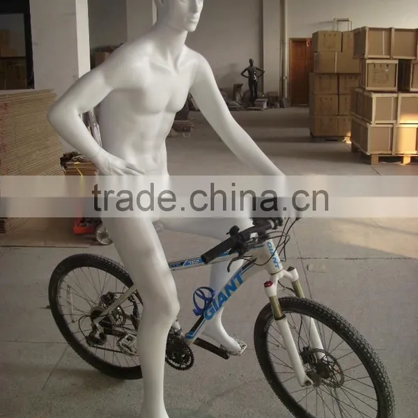 Male Athletic Mannequins for Sports Garments Display photo-2