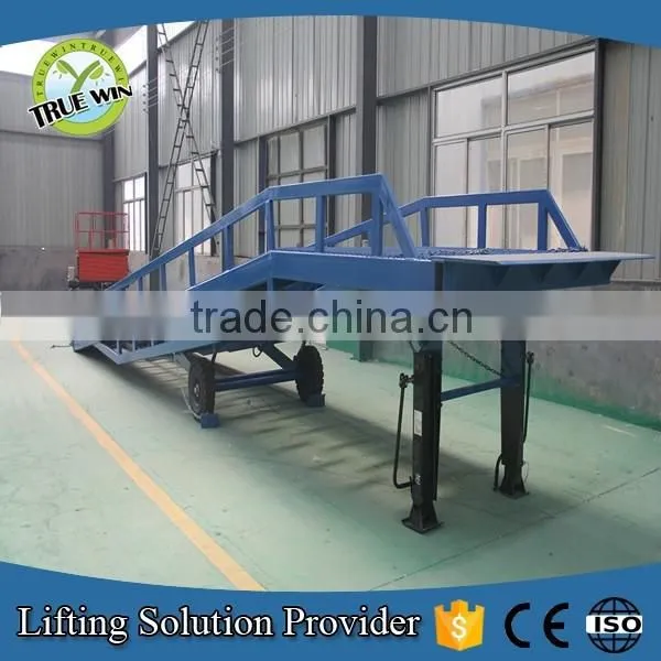 2016 New Adjustable Mobile Hydraulic Container Dock Loading Ramp for Sale photo-2