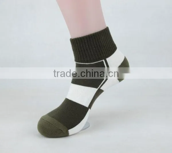 Hot Selling Custom Cotton Sport Socks Men Socks photo-3