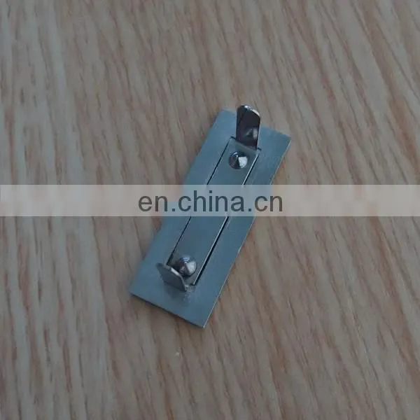 Custom Enamel Design Metalic Jeans Label photo-4