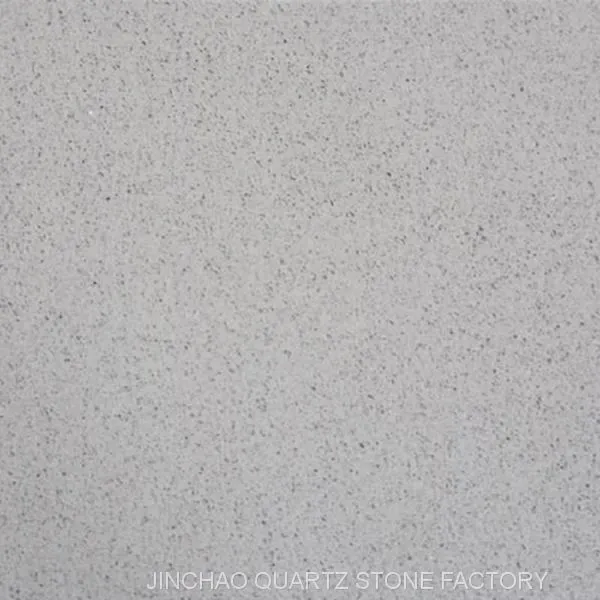 Кварцевый камень искусственного светло-серого цвета