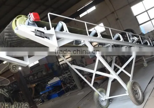 Zhenying Adjusted Direction Mobile Belt Conveyor for Cartons With CE&ISO photo-2