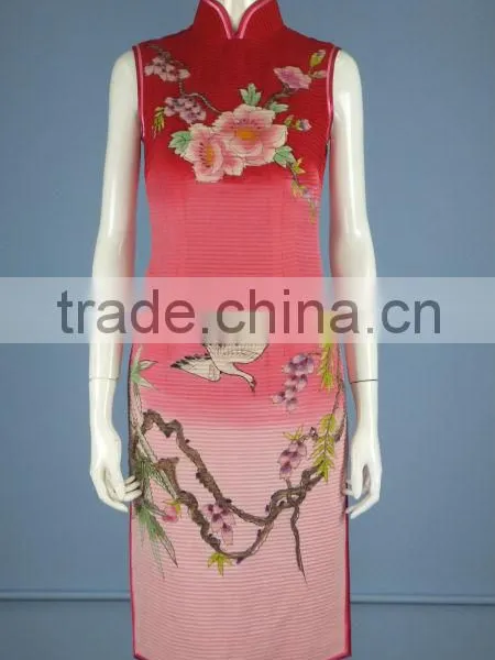 Sleeveless Fashion Cheongsam / Qipao With Hand Painted Pattern QP0010