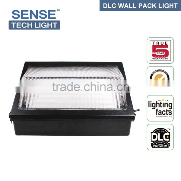 DLC Approved High Lumen Outdoor Lighting 60W LED Wall Pack Light photo-2