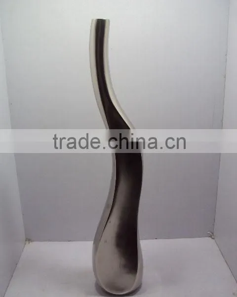 Aluminim Vase Zig-Zag Shape