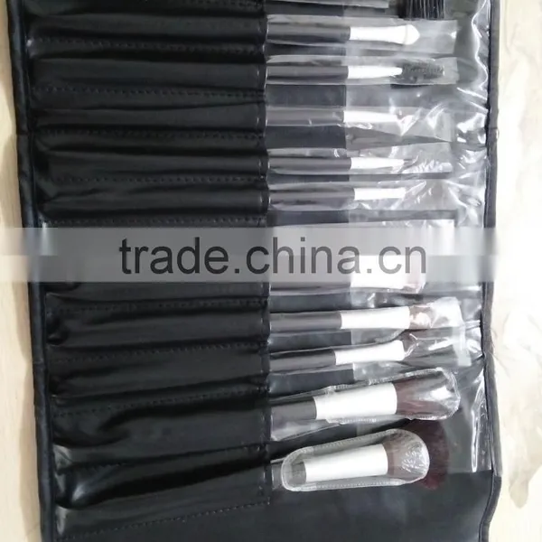 12pcs Makeup Brush Set Eyeshadow Lip Foundation Concealer Cosmetic Brushes With Storage Pouch photo-2