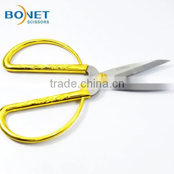 S11006 FDA Qualified 6-3/4" Zinc-Alloy Gold Handle Tailor Ribbon Scissors photo-3
