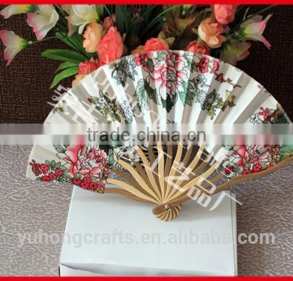 High Quality Ladies Gift Fan in Bamboo photo-2
