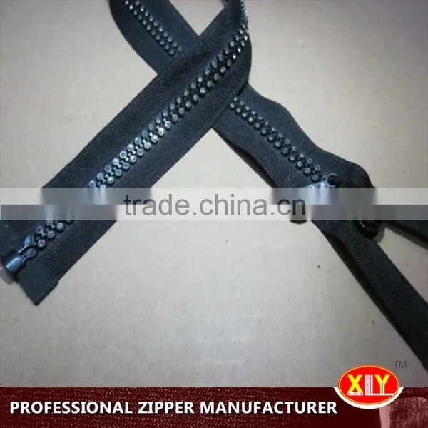 Shenzhen Xly Large Plastic Rhinestone Zipper photo-5