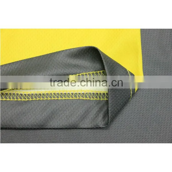 Fashion Clothing Manufactuerers Sublimated Zipper Collar Polo Shirt photo-5