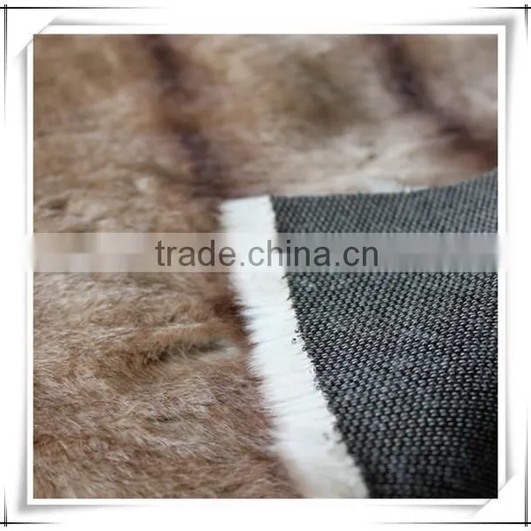 High Quality Long Pile Plush Faux Fur Fabric photo-4