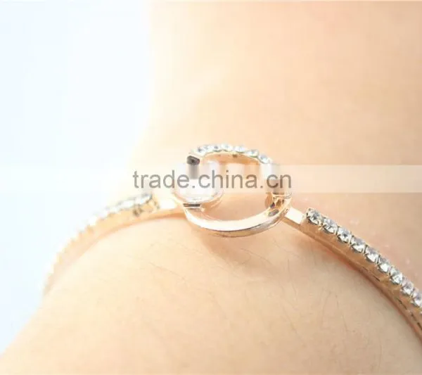 Classic Light Rose Gold Polished Bangle Bracelet White Clear Rhinestone W/Sides Claw Diamond Chain Cuff 2016New Intrend Style photo-4