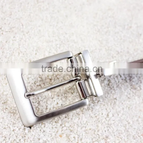 Reversible Buckle Cowhide Leather Belt photo-4