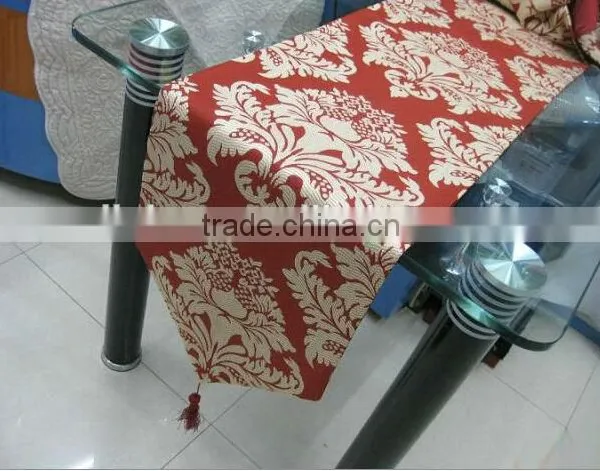 Polyester Jacquard Luxury Table Runner, Wedding Banquet Table Runner Red