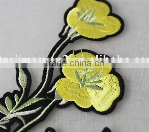 Beautiful Yellow Flower Patches Customized Embroidery Patch Products for Sale photo-4