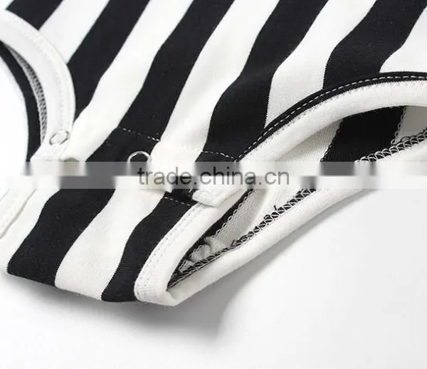 Sweet New Born Baby Gift Set Black White Striped Baby Romper Set photo-6