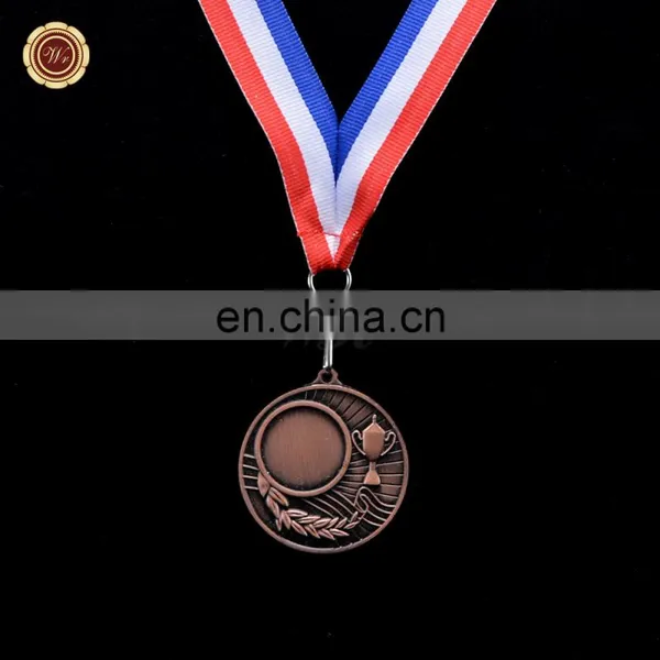 Wr High Quality Custom Sports Metal Medal for Awards Bronze Metal Medal With Ribbon photo-2