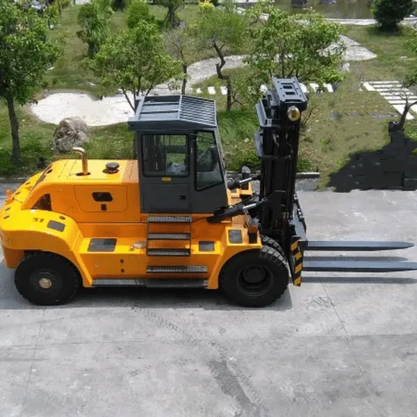 Forklift photo-3