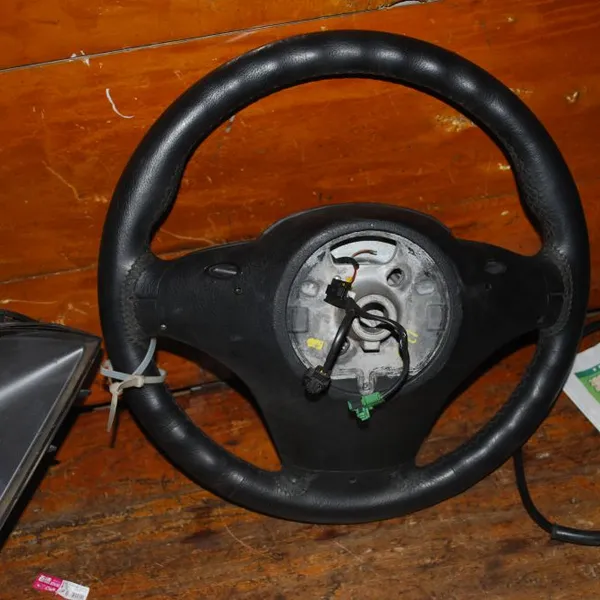 Older BMW X5 Steering Wheel ，BMW Steering Wheel photo-2