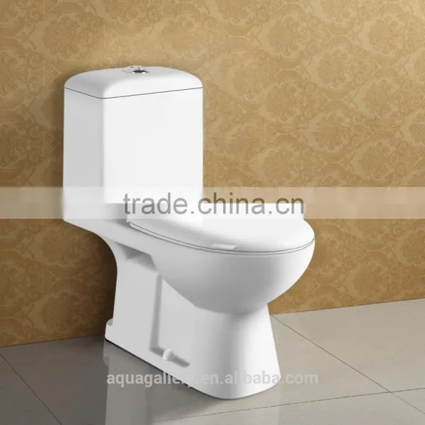 Floor Mounted White Glaze Ceramic One Piece Toilet photo-4