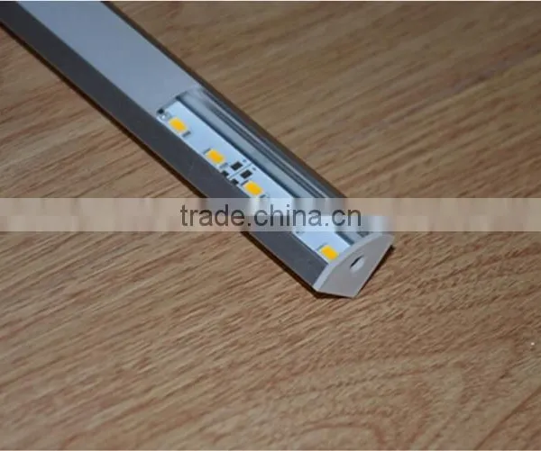 Corner and Surface Mounted TED001P18 Triangle LED Aluminum Profile photo-3
